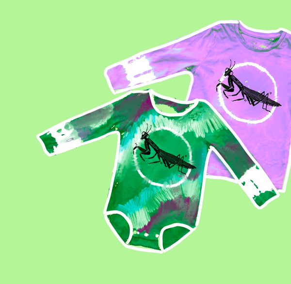 Praying Mantis Stamp T-shirt