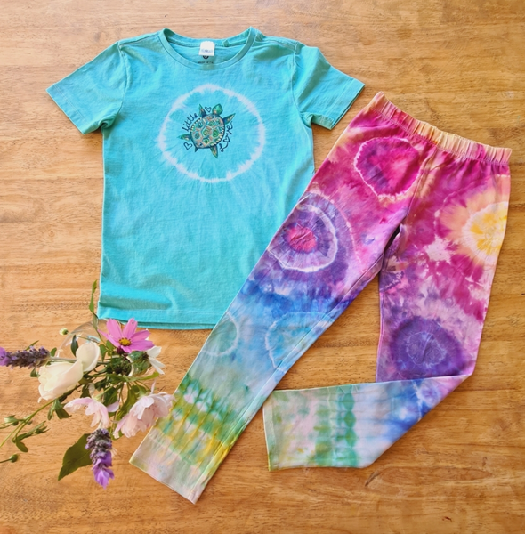 Rainbow or tie-dye leggings!